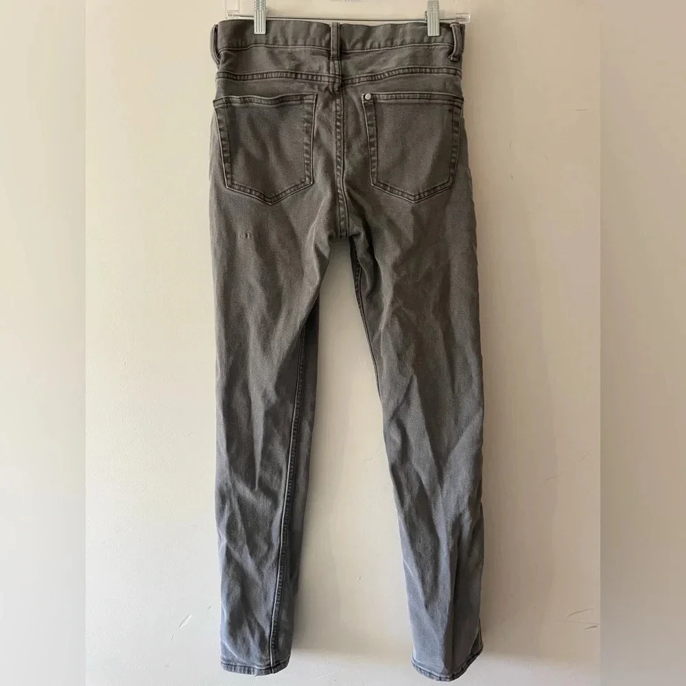 H&M Gray Slim Denim Men’s Jeans Size‎ 29/32